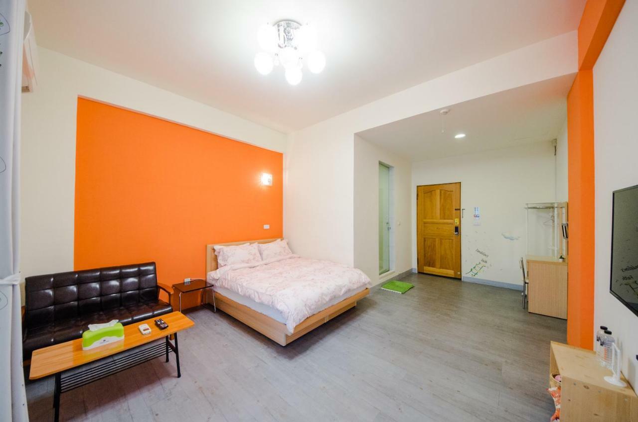 Beautiful Dream Tainan Homestay Exterior photo